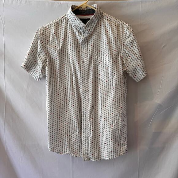 Solo cup short sleeved button down retrofit size men’s small shirt amazing !! - Picture 1 of 4